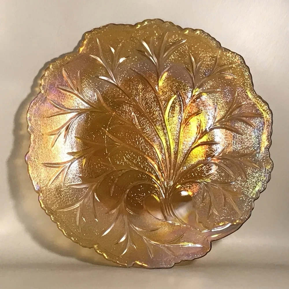 Indiana Glass/Carnival‎ Glass Orange Marigold Leaf 10
